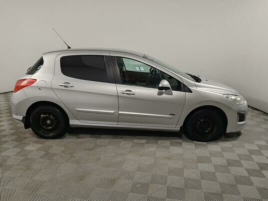 Peugeot 308, 2011 г., 123 976 км