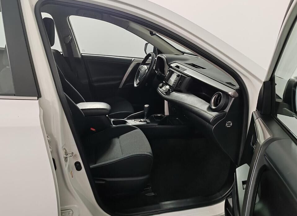 Toyota RAV4, IV (CA40) Рестайлинг 2.0 CVT (146 л.с.)