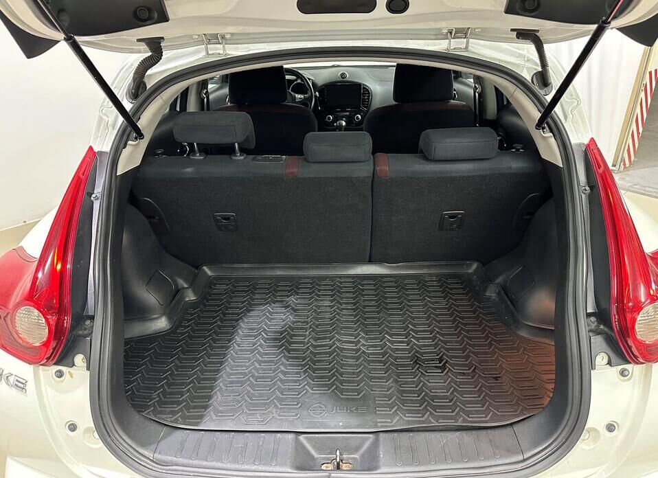 Nissan Juke, I 1.6 CVT (117 л.с.)
